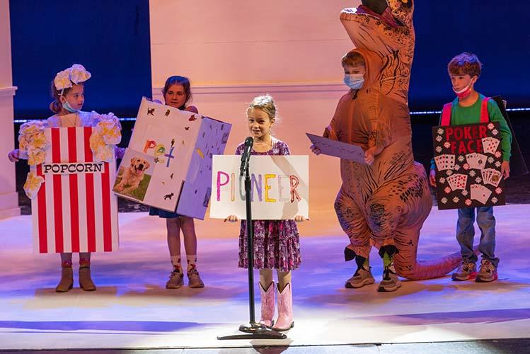 Vocabulary Parade 6821